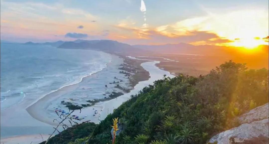 Casa Da Floresta Otel Guarda do Embaú Dış mekan fotoğraf